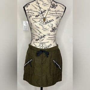 Vintage Dollhouse Skirt with Pockets - Olive